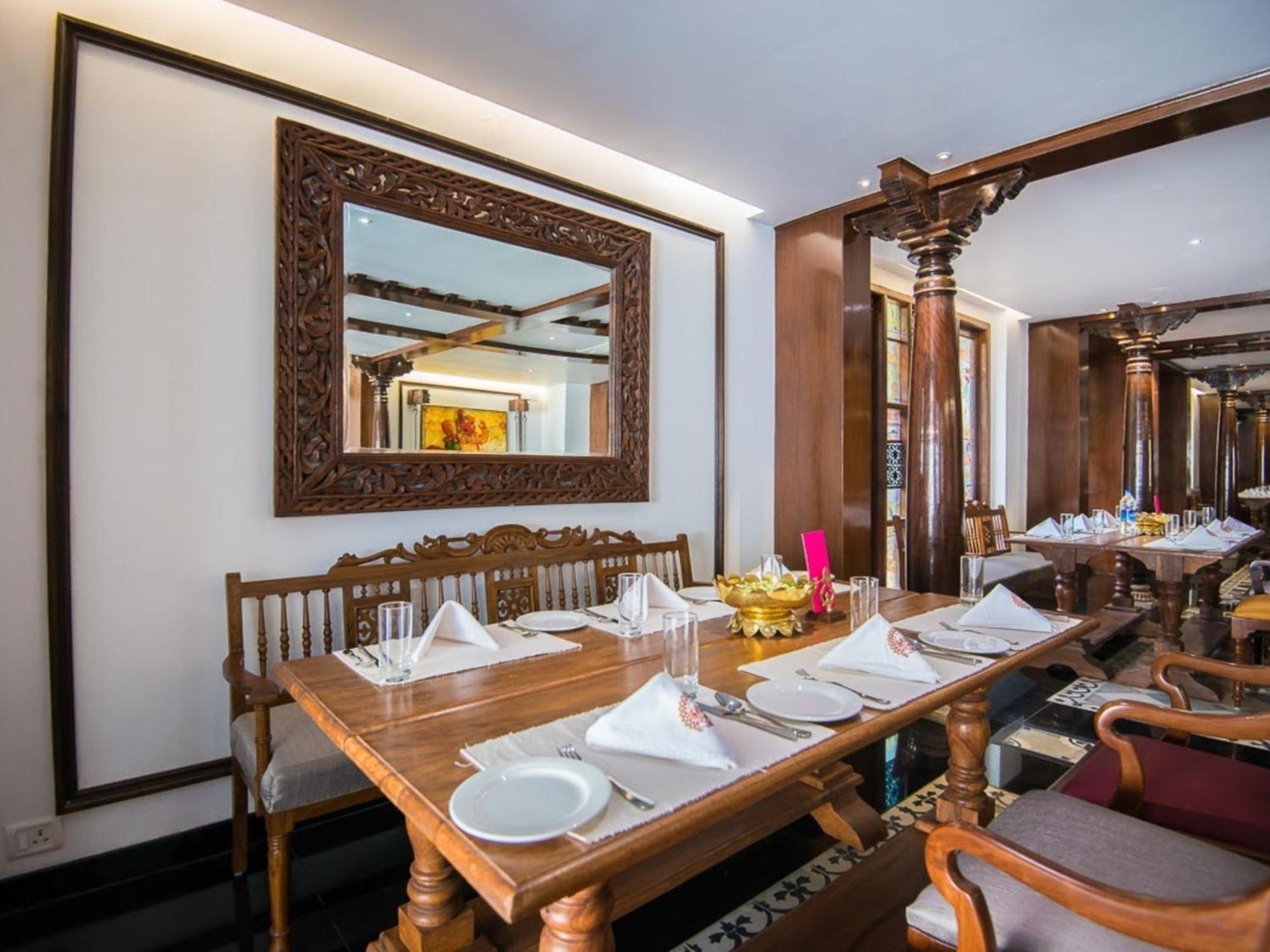 Svatma - A Luxury Heritage Resort Танджавур Екстериор снимка